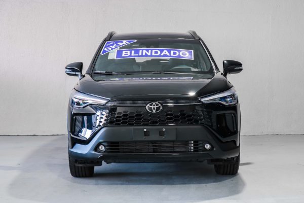 Corolla Cross preto 2