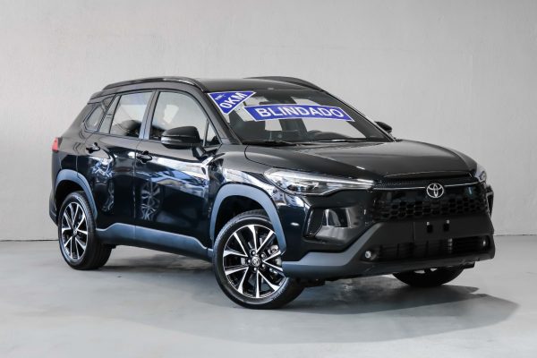 Corolla Cross preto 5