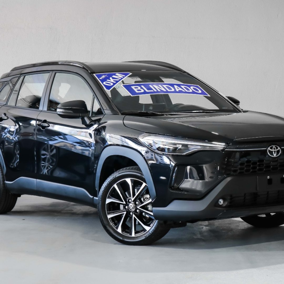Corolla Cross preto 5