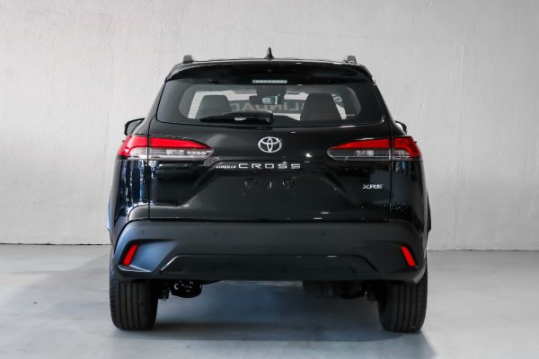 Corolla Cross preto 9