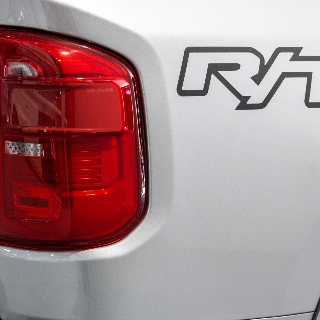 PHOTO-2025-10-26-21-25-39[3]