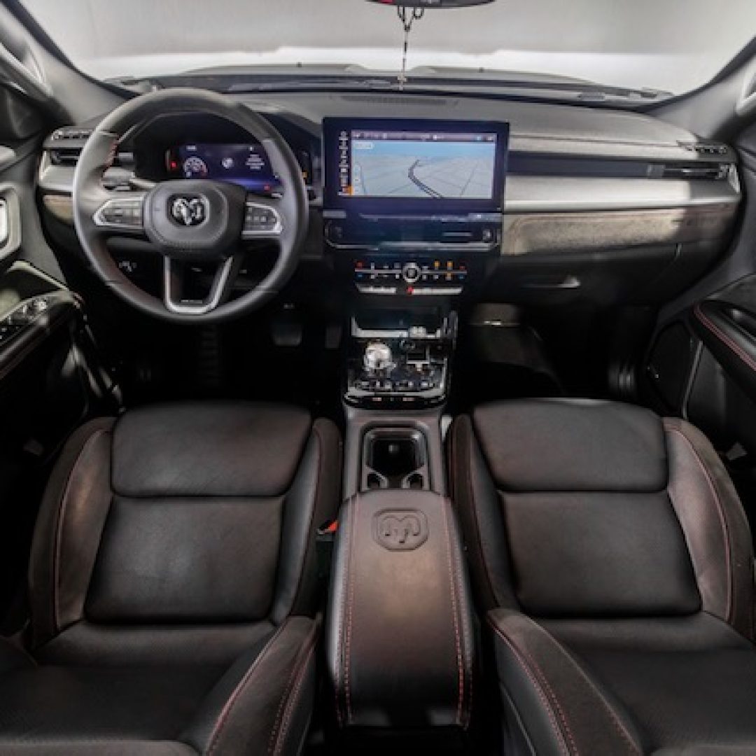 PHOTO-2025-11-06-22-50-04[1]