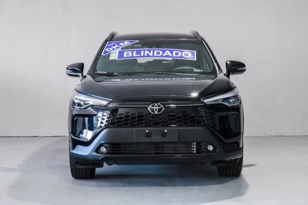 Corolla Cross preto 2