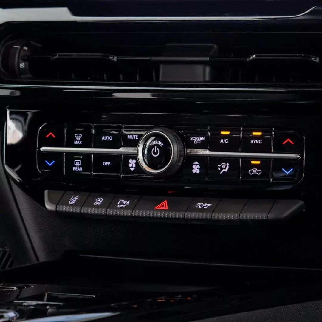 PHOTO-2025-11-06-22-50-06