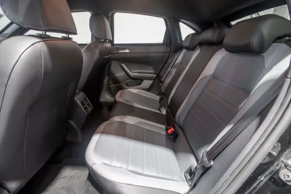 PHOTO-2025-11-18-19-05-58