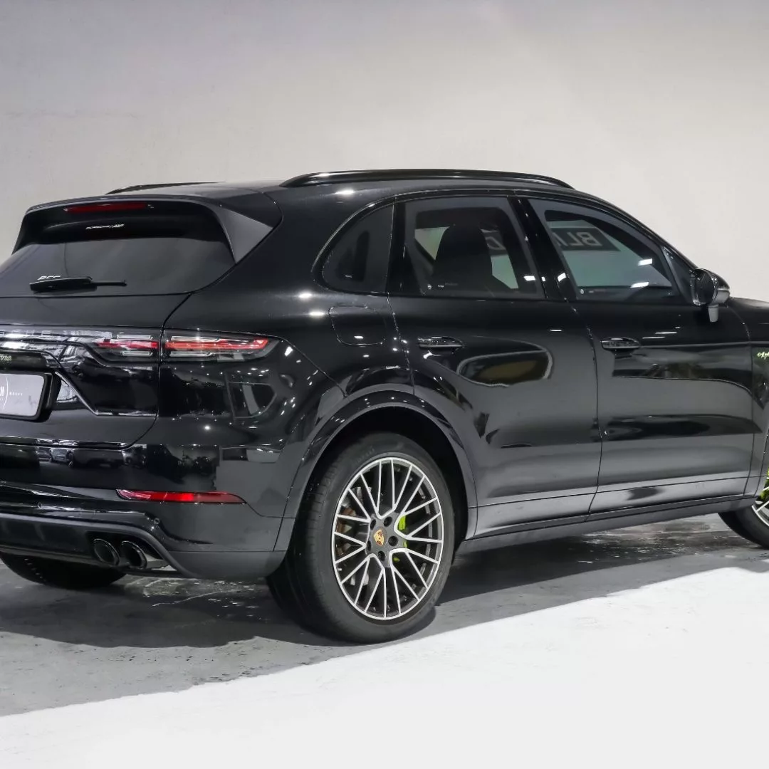 PHOTO-2025-11-18-19-13-53[1]