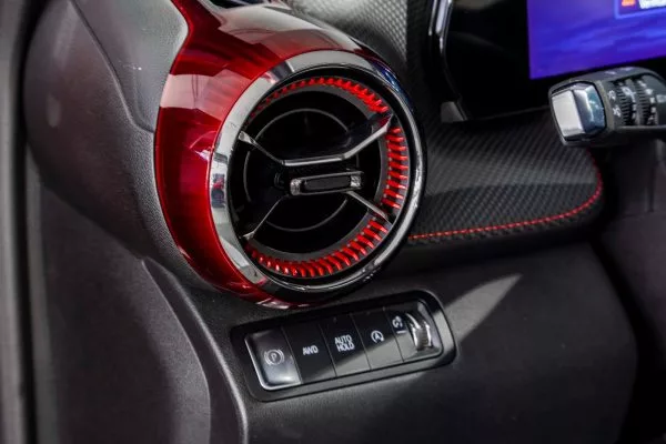 PHOTO-2025-12-02-20-46-45[2]