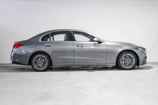 PHOTO-2026-04-01-23-11-07