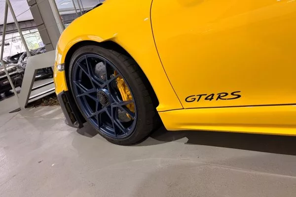 Porsche_4